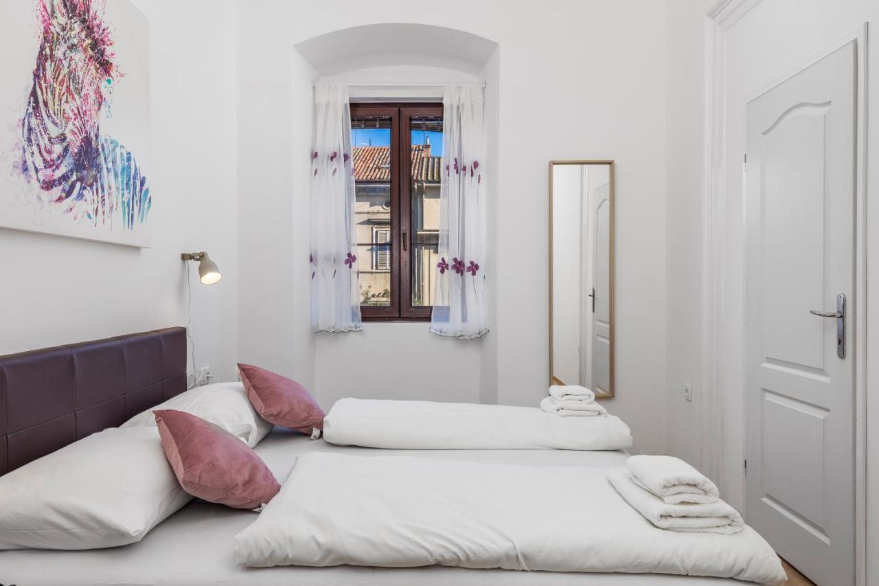 Apartment Doris غييكا المظهر الخارجي الصورة
