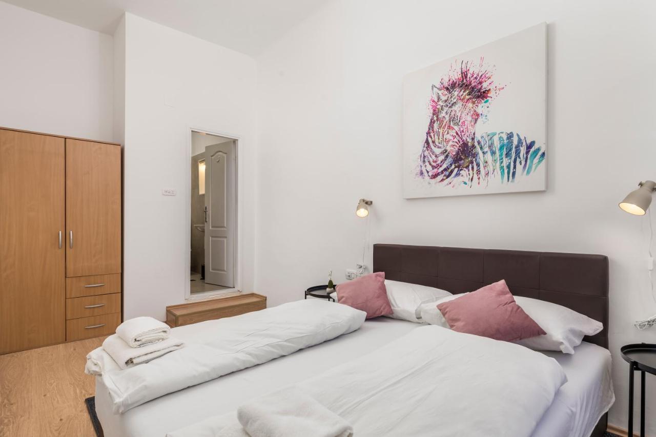 Apartment Doris غييكا المظهر الخارجي الصورة